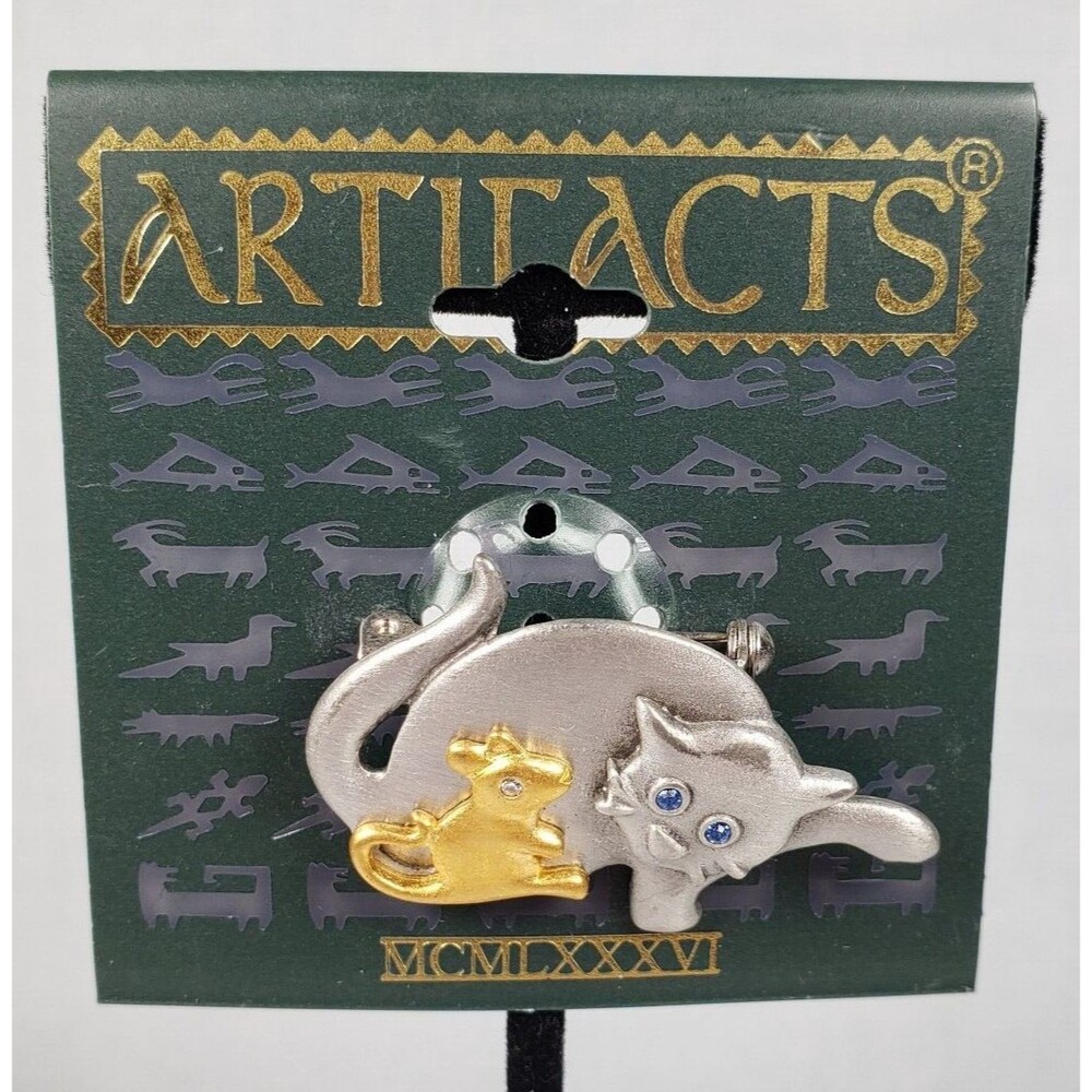 Vintage 1986 JJ Jonette Silver Tone Staring Blue Eye Cat Mouse Artifacts Brooch